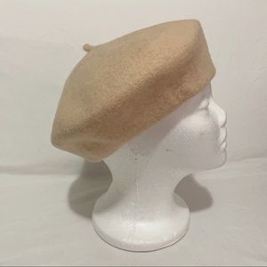 NWT LOOK by M Tan Beret Hat Cashmere